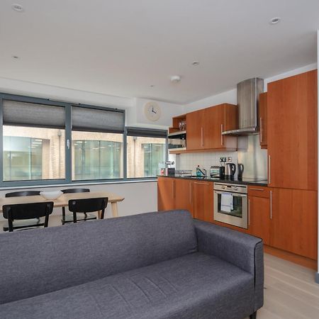 Stylish 1 Bedroom Apartment In Holborn In A Great Location Londen Buitenkant foto